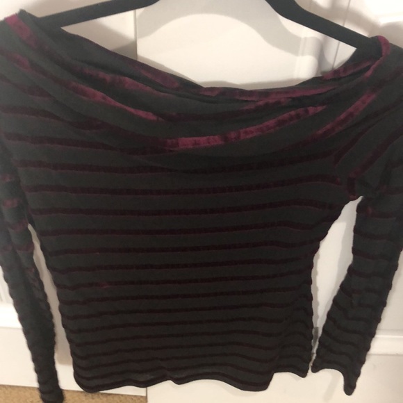 BCBGMAXAZRIA top - Picture 4 of 5